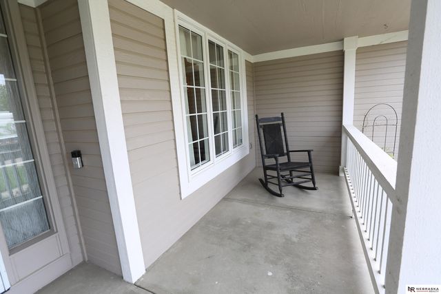 2104 John Street, Papillion, NE 68133
