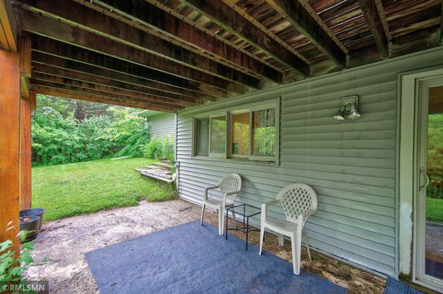 266 Hallam Curve, Mahtomedi, MN 55115