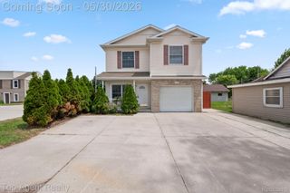 2018 John R Road, Troy, MI 48083