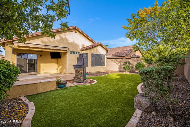 3809 W Five Mile Peak Drive, San Tan Valley, AZ 85144