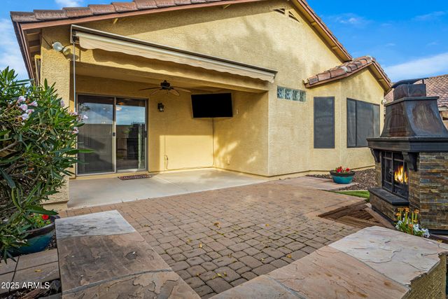 3809 W Five Mile Peak Drive, San Tan Valley, AZ 85144
