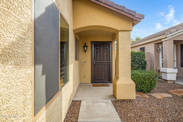 3809 W Five Mile Peak Drive, San Tan Valley, AZ 85144