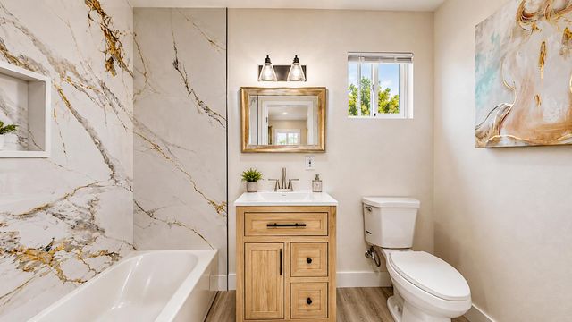 253 West Ave, Oakdale, CA 95361