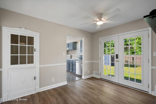 2500 Browns Ln, Louisville, KY 40220