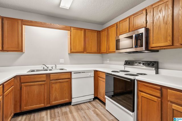 2514 VETERANS MEMORIAL PARKWAY, Tuscaloosa, AL 35404