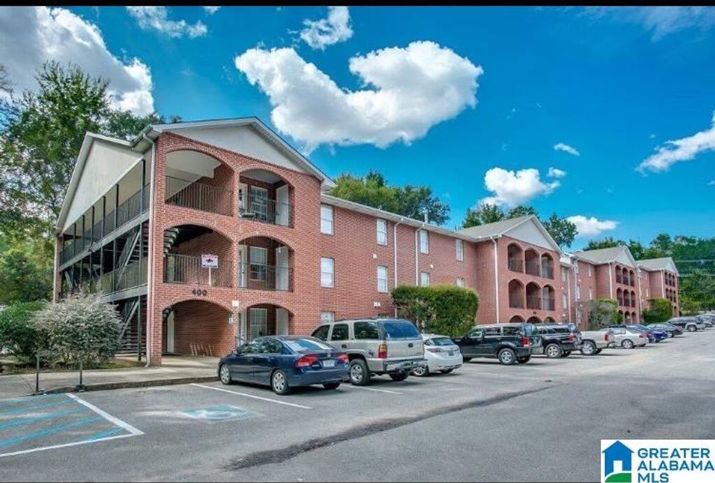 2514 VETERANS MEMORIAL PARKWAY, Tuscaloosa, AL 35404