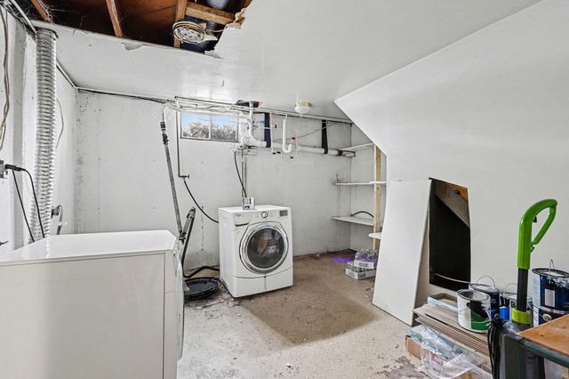 505 N 4th Street, Sturgis, MI 49091