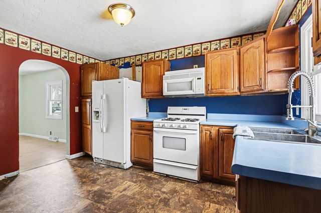 505 N 4th Street, Sturgis, MI 49091