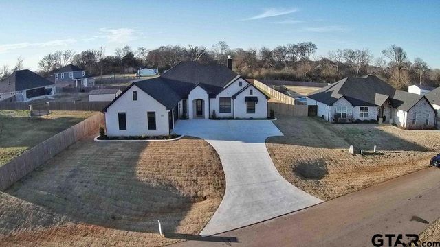 8532 Freestone Drive, Bullard, TX 75757