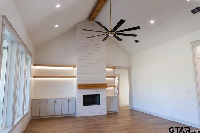 8532 Freestone Drive, Bullard, TX 75757