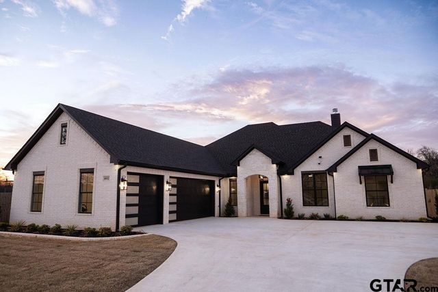 8532 Freestone Drive, Bullard, TX 75757