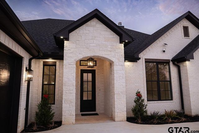 8532 Freestone Drive, Bullard, TX 75757