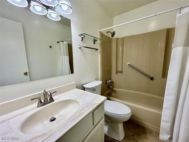 85 Belavista Drive, Marietta, OH 45750