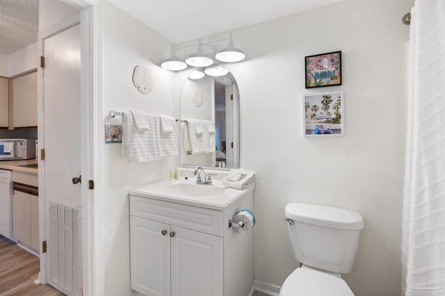 920 W Lagoon Ave A118, Gulf Shores, AL 36542