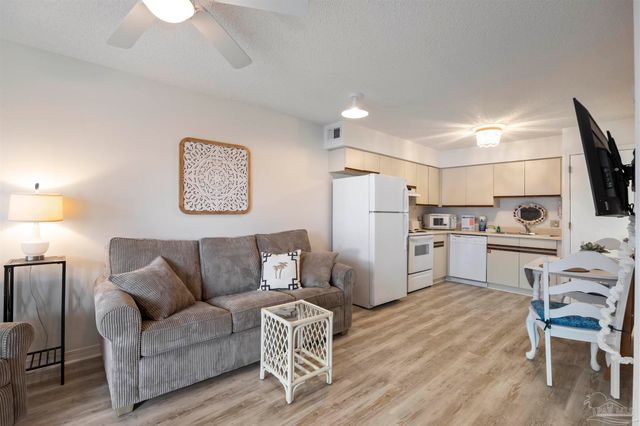 920 W Lagoon Ave A118, Gulf Shores, AL 36542