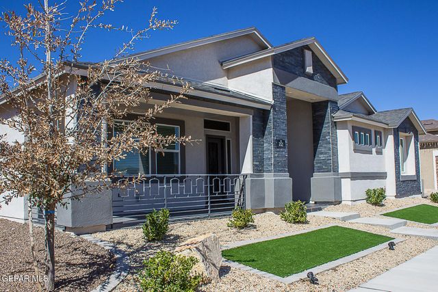2621 MIKE PRICE Drive, El Paso, TX 79938