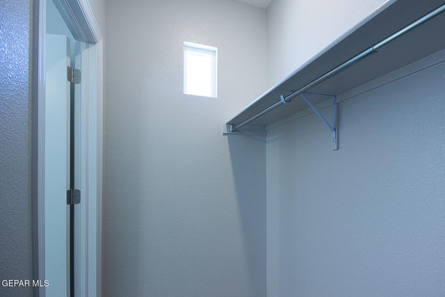 2621 MIKE PRICE Drive, El Paso, TX 79938