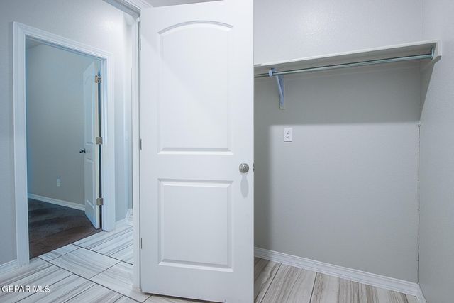 2621 MIKE PRICE Drive, El Paso, TX 79938