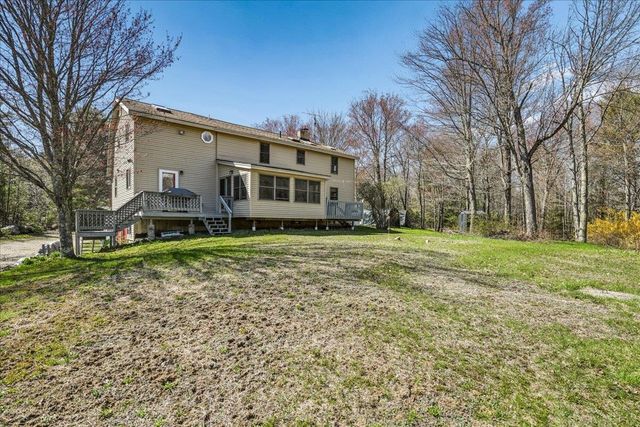 326 Lockes Hill Road, Epsom, NH 03234