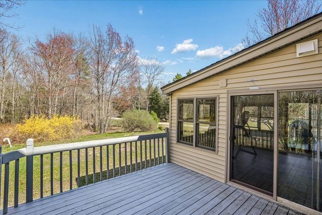326 Lockes Hill Road, Epsom, NH 03234
