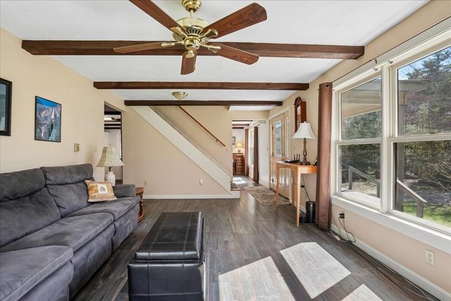 326 Lockes Hill Road, Epsom, NH 03234