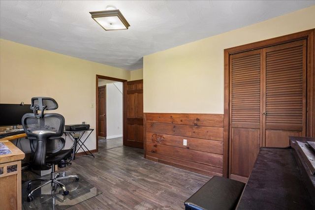 326 Lockes Hill Road, Epsom, NH 03234
