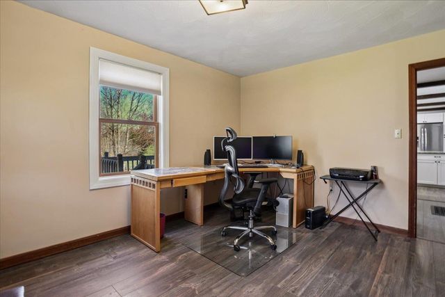 326 Lockes Hill Road, Epsom, NH 03234