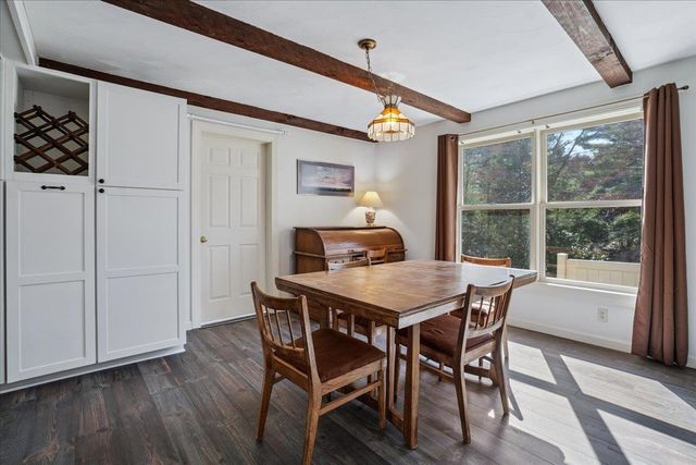 326 Lockes Hill Road, Epsom, NH 03234