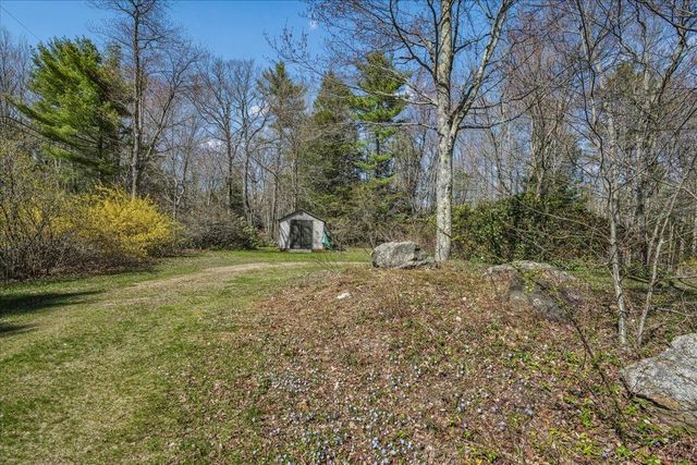 326 Lockes Hill Road, Epsom, NH 03234