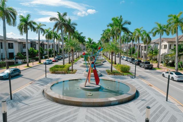 8201 NW 41st St D-202, Doral, FL 33166