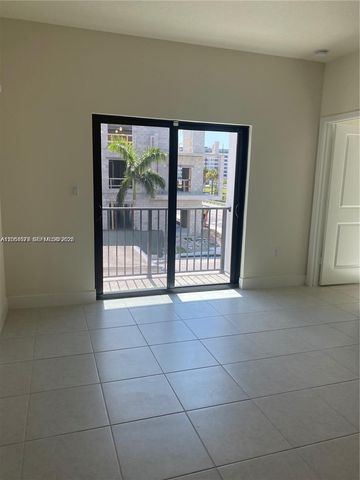 8201 NW 41st St D-202, Doral, FL 33166