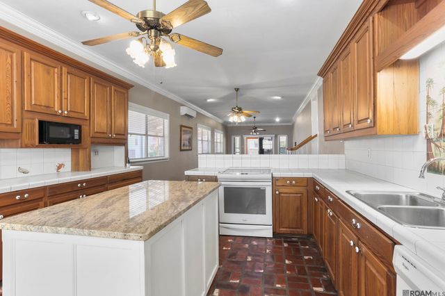 246 Bayou Tranquille Rd, Pierre Part, LA 70339