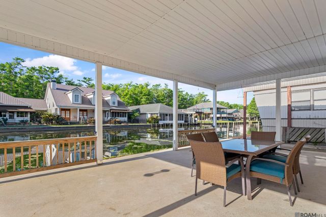 246 Bayou Tranquille Rd, Pierre Part, LA 70339