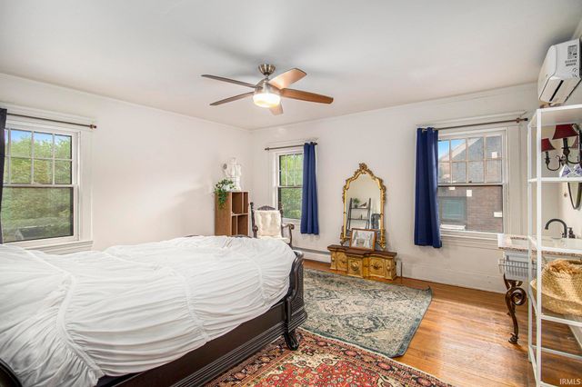 831 W Colfax Avenue, South Bend, IN 46601