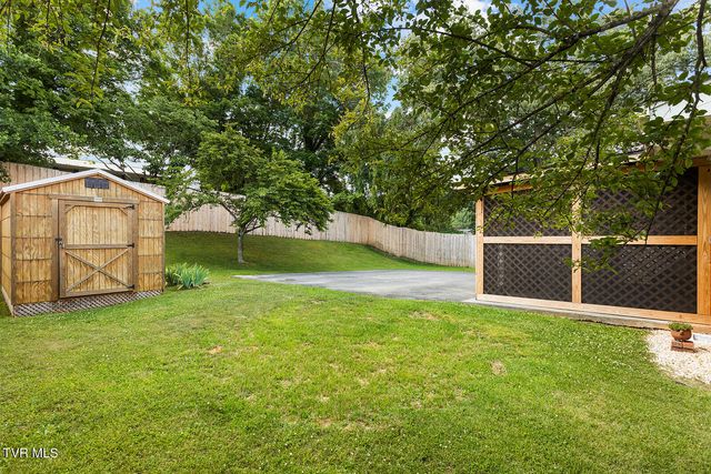 441 Merriewood Drive, Bristol, TN 37620