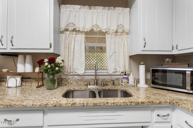 441 Merriewood Drive, Bristol, TN 37620