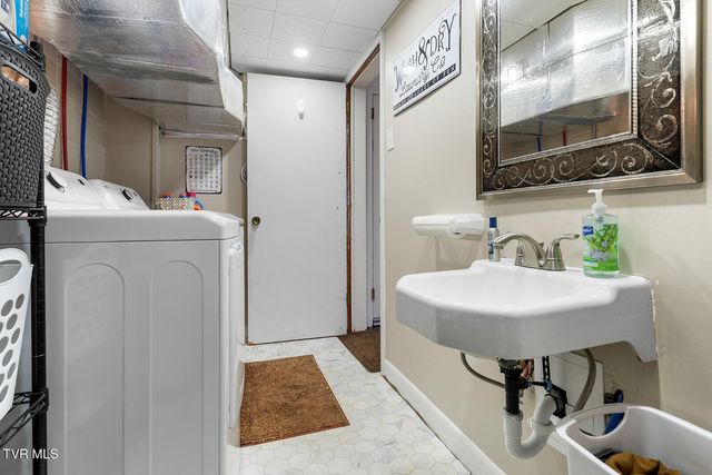 441 Merriewood Drive, Bristol, TN 37620
