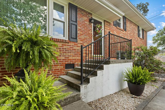 441 Merriewood Drive, Bristol, TN 37620