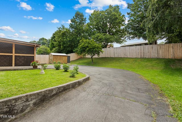 441 Merriewood Drive, Bristol, TN 37620