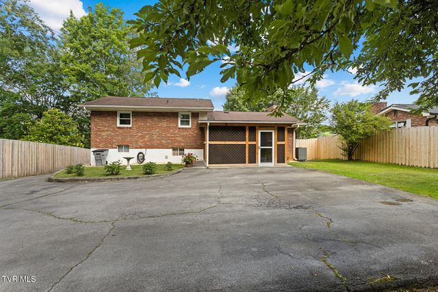 441 Merriewood Drive, Bristol, TN 37620