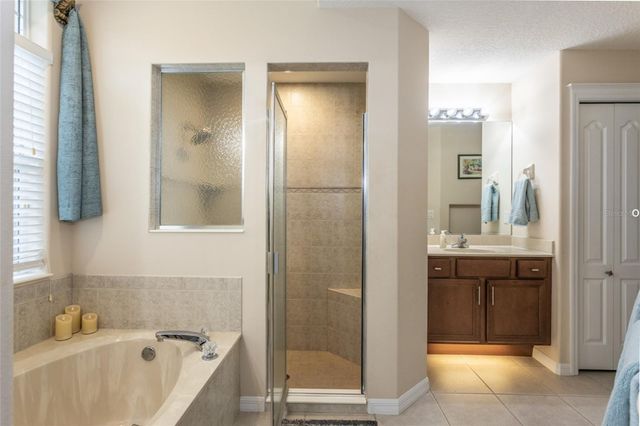 14 SANDPIPER COURT, Palm Coast, FL 32137