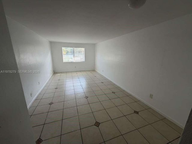 1350 NE 119th St 135024, Miami, FL 33161