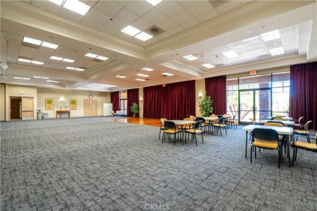 28433 Oasis View Circle, Menifee, CA 92584