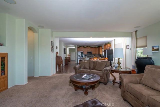 28433 Oasis View Circle, Menifee, CA 92584