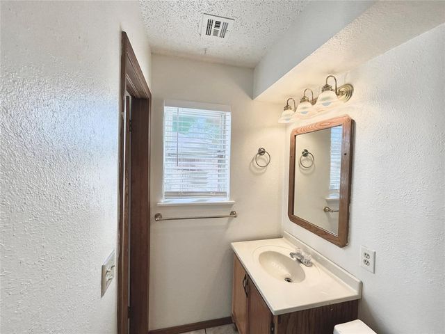 716 Smalley Drive, Norman, OK 73071