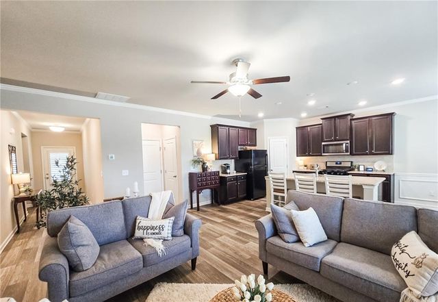 1594 Davey Circle, Hoschton, GA 30548