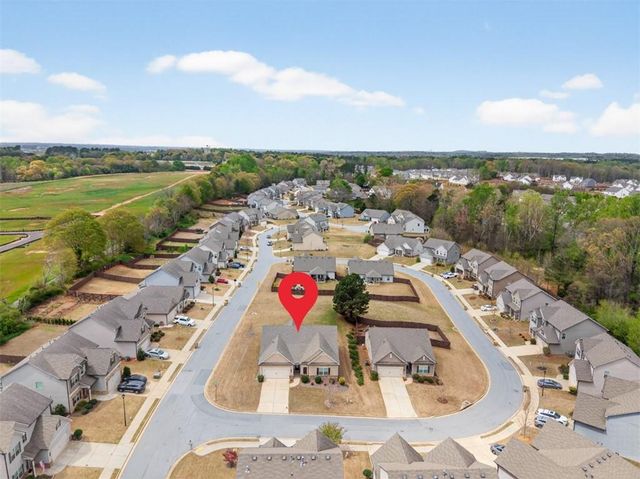 1594 Davey Circle, Hoschton, GA 30548