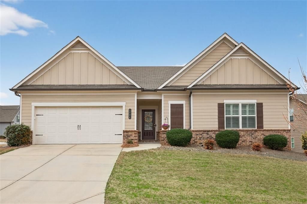 1594 Davey Circle, Hoschton, GA 30548