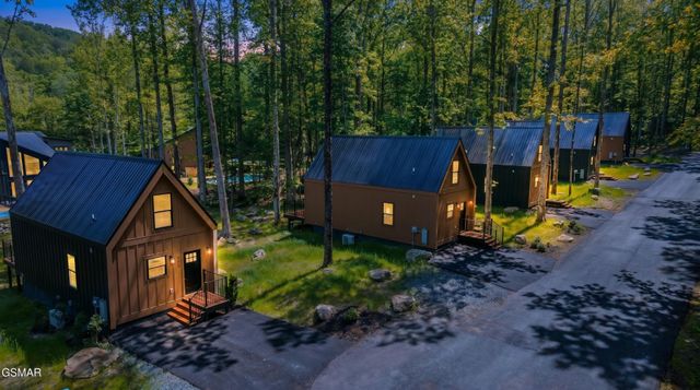 216 Braydens Way, Gatlinburg, TN 37738