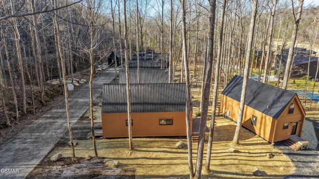 216 Braydens Way, Gatlinburg, TN 37738